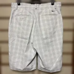 ナイキ　ゴルフ　チェック　ハーフパンツ　サイズMのサムネイル
