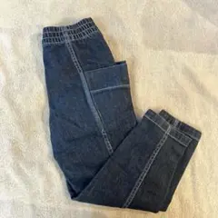 H&M リラックスフィット テーパードデニムパンツ