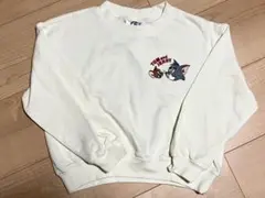 タグ付トレーナー