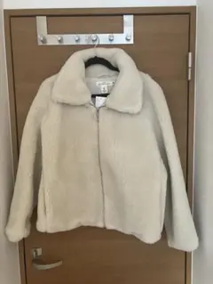 H&M アイボリー フリースジャケット