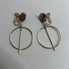 ユニークなデザイン イヤリング