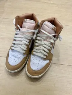 NIKE AIR JORDAN 1 ハイカット スニーカー
