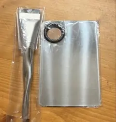 ファンデーションブラシ ＆ メイクパレット セットのサムネイル