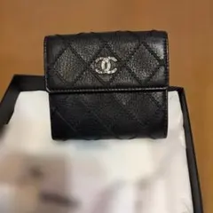 CHANELコンパクトウォレットのサムネイル