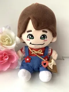 なにわ男子　ちびぬい　ぬい服　サロペット　デニム　赤　春服