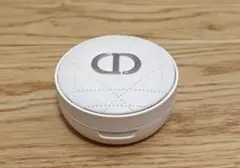 ディオールスキン フォーエヴァー クッション パウダー 　ラベンダー