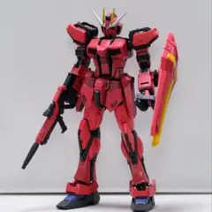 RG 赤いストライクガンダム 塗装 完成品 バンダイ ガンプラ 1/144のサムネイル
