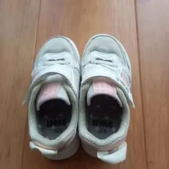 室内使用のみ　IFME スニーカー 16.0 ホワイト/ピンク