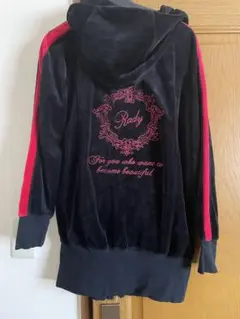 Item thumbnail for item 5a8d0685-ac8f-423d-85ef-7fc6a9b7d993