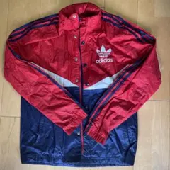 adidas ナイロンジャケット