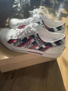 TOMMYJEANSスニーカーのサムネイル