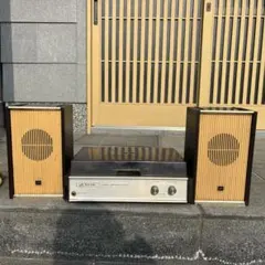 Item thumbnail for item 6dbdc5a9-8a83-450c-a08f-07866bec3a20