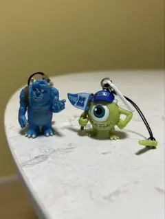 モンスターズインク サリー マイク ストラップ 映画 ユニバーシティ