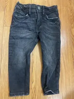 リラックスフィット ブラックデニムパンツ