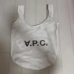 美品　A.P.C. メッシュ トートバッグ ホワイトのサムネイル
