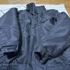 防寒ジャンパー