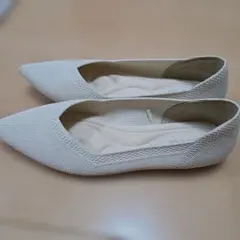 【美品】シューラルー 洗えてサラサラ ニットパンプス (24.5cm相当)のサムネイル