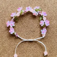 花モチーフ ピンクビーズブレスレット＊調整可能ハンドメイドブレスレット
