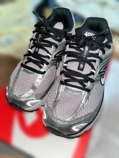 【週末セール】Nike Air Max Moto 2K ウィメンズシューズ