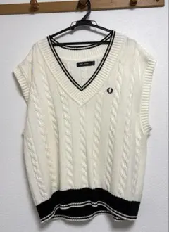 FREDPERRY RayBEAMS別注 ケーブルニットベスト