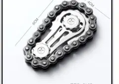 ブラック　チェーン型キーホルダー