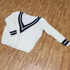 Ｖネック チルデンニット