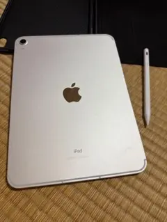 iPad (第10世代)セルラー シルバー