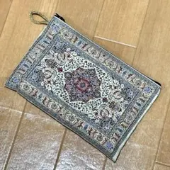 Item thumbnail for item 406707d5-9d7f-476d-9e3e-f1455ccb2dee