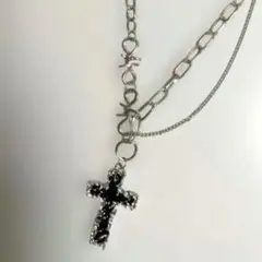 【再入荷なしラスト1点】十字架　ネックレス　ブラック　シルバー　チェーン