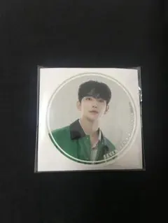 2025年最新】seventeen 一番くじ 缶バッジの人気アイテム - メルカリ