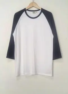 Item thumbnail for item 749cc5e5-6d18-49e2-b6f4-c929f1709d60