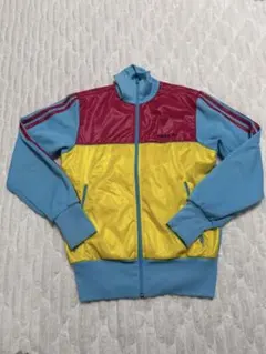 アディダス　ジャージ　トップス