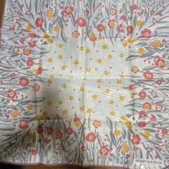 PIERRE BALMAIN 花柄大判ハンカチ