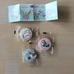 mofusandの缶バッジ3個セット。