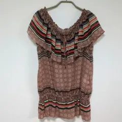 美品 プライド シフォンブラウス 38 M 総柄 フリル オフショル風のサムネイル