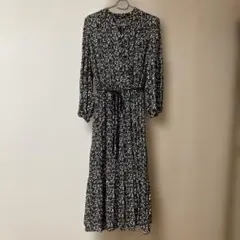 アナトリエ　花柄　ワンピース