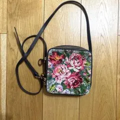 レイクアルスター　ポシェットのサムネイル