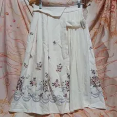 アクシーズファムポエティック　花柄 フレアスカート