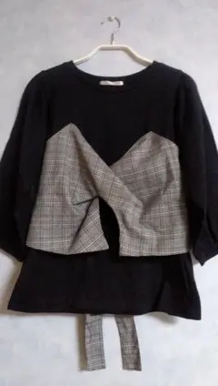 チェック柄クロスデザイン長袖トップス美品!