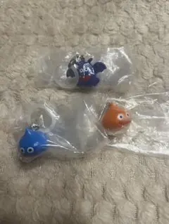 ドラクエ　めじるしチャーム　フィギュアコレクション　3個セット