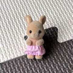 【お値下げ！】シルバニアファミリー カンガルー 小さい赤ちゃん ロンパース
