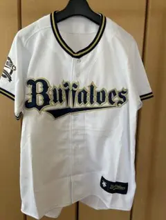 オリックスバファローズ　安達了一　2020～21年サードユニフォーム オリックス・バファローズ 安達了一 ユニフォーム XO 3 - メルカリ