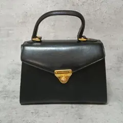 Item thumbnail for item 85aa6868-13ef-4e17-91d6-75d04749b977