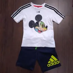adidas ミッキーマウス Tシャツ ショートパンツ