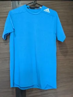 お買い得♪　adidas 青 Tシャツ　スポーツ　メンズ　Lサイズ　半袖