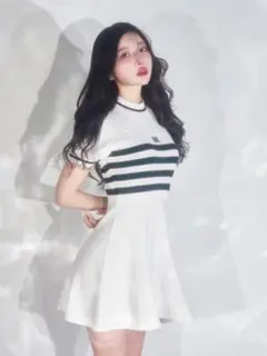 【美品】Darich ボーダーニットフレアミニワンピース ホワイト