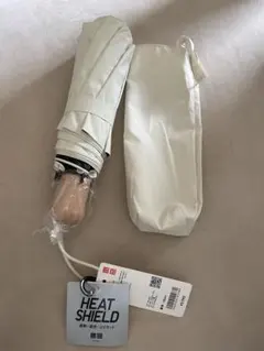 新品　タグ付　UNIQLO UVカット　日傘 遮熱　遮光　55cmのサムネイル