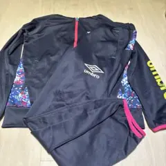 umbro 上下セット　ジャージ紺色
