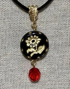 ♪ガラスビーズのフラワー ペンダント♪ 花 ハンドメイド no.392