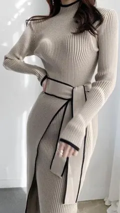♡♡♡SHEINシーイン（Dazy【ラップ タイト ロングニットワンピース】